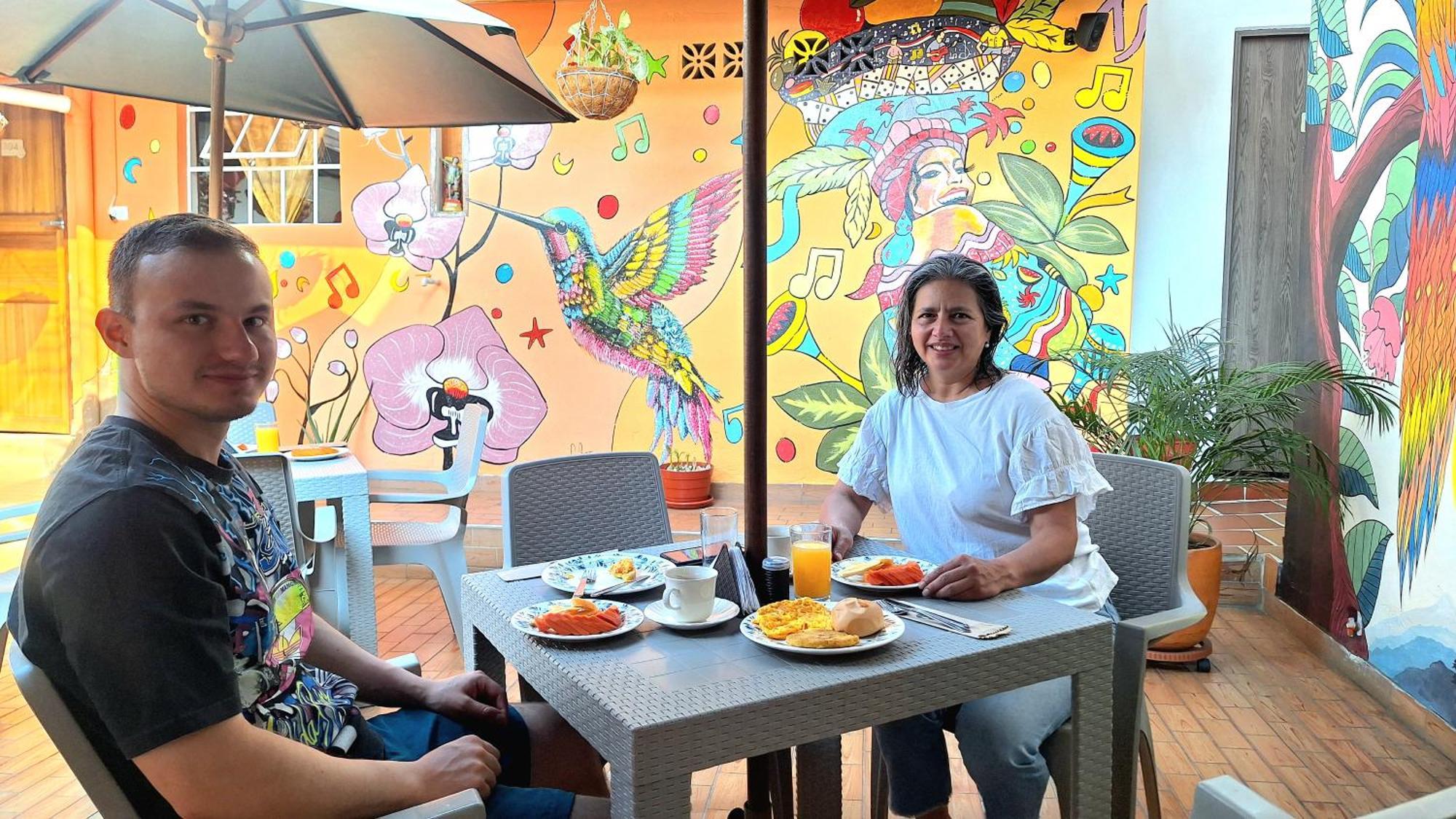 סן גיל Hostal Colombian Gold מראה חיצוני תמונה